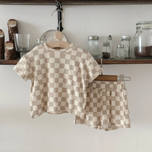 סט קז’ואל משובץ לתינוקות – לוק מינימליסטי ונקי