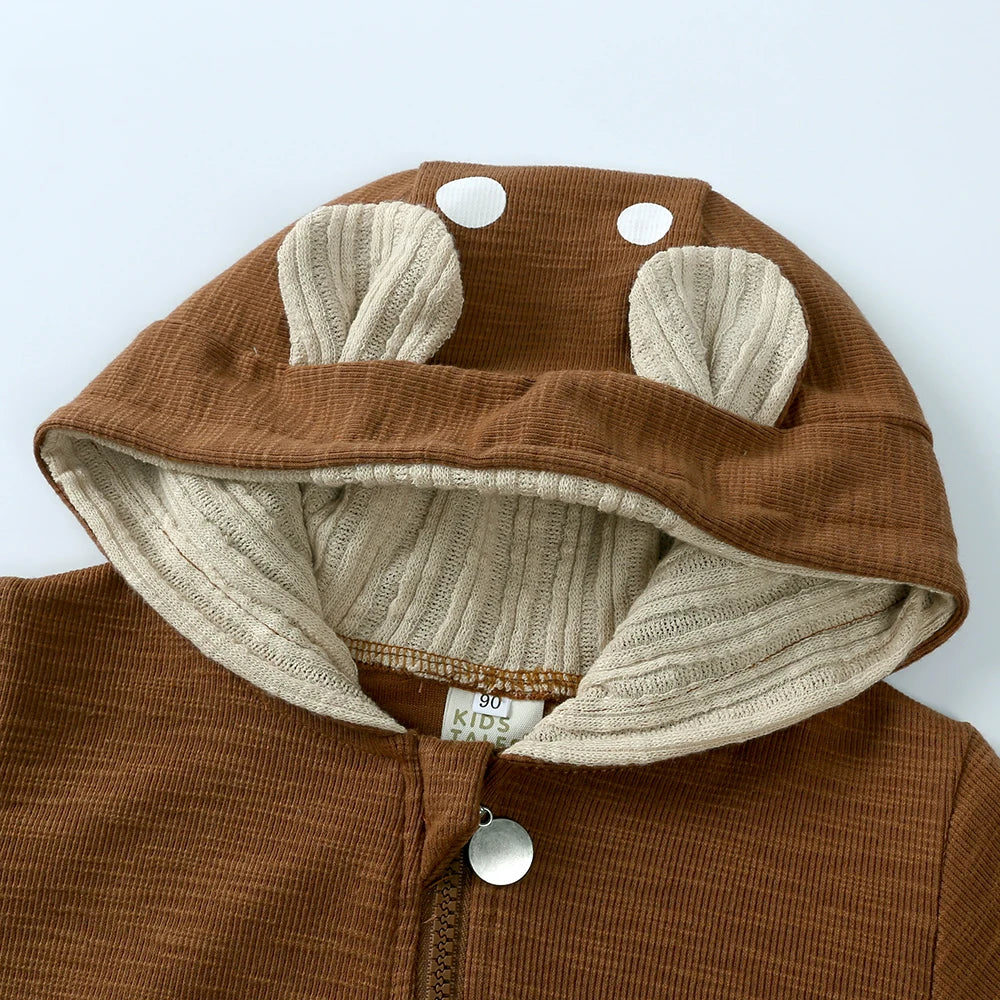 חליפת אוברול עם כובע קז'ואל