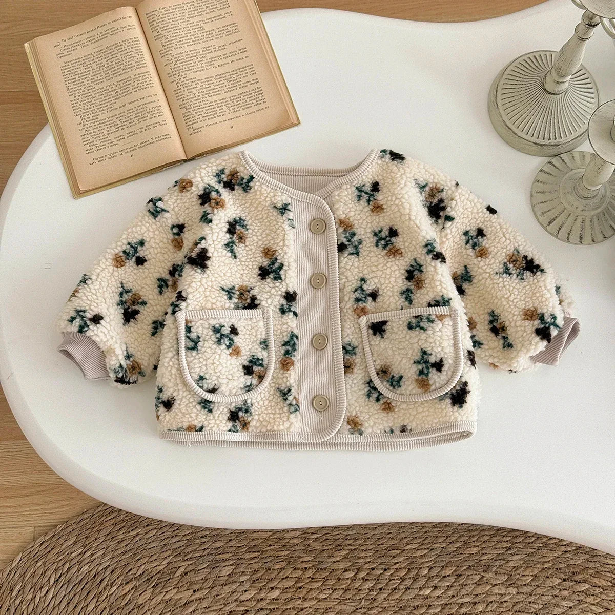 מעיל מכופתר פרחים