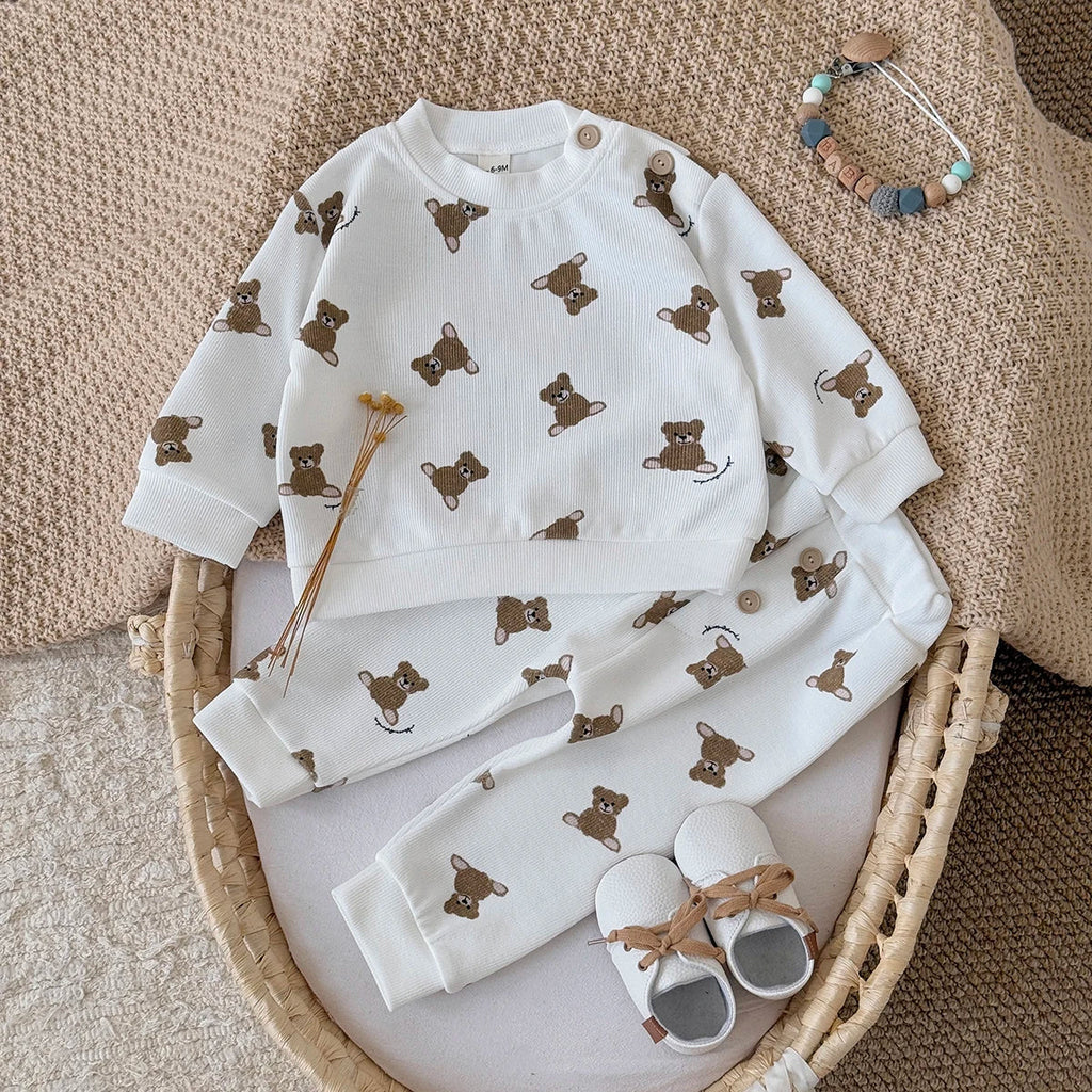 סט חולצה ומכנס