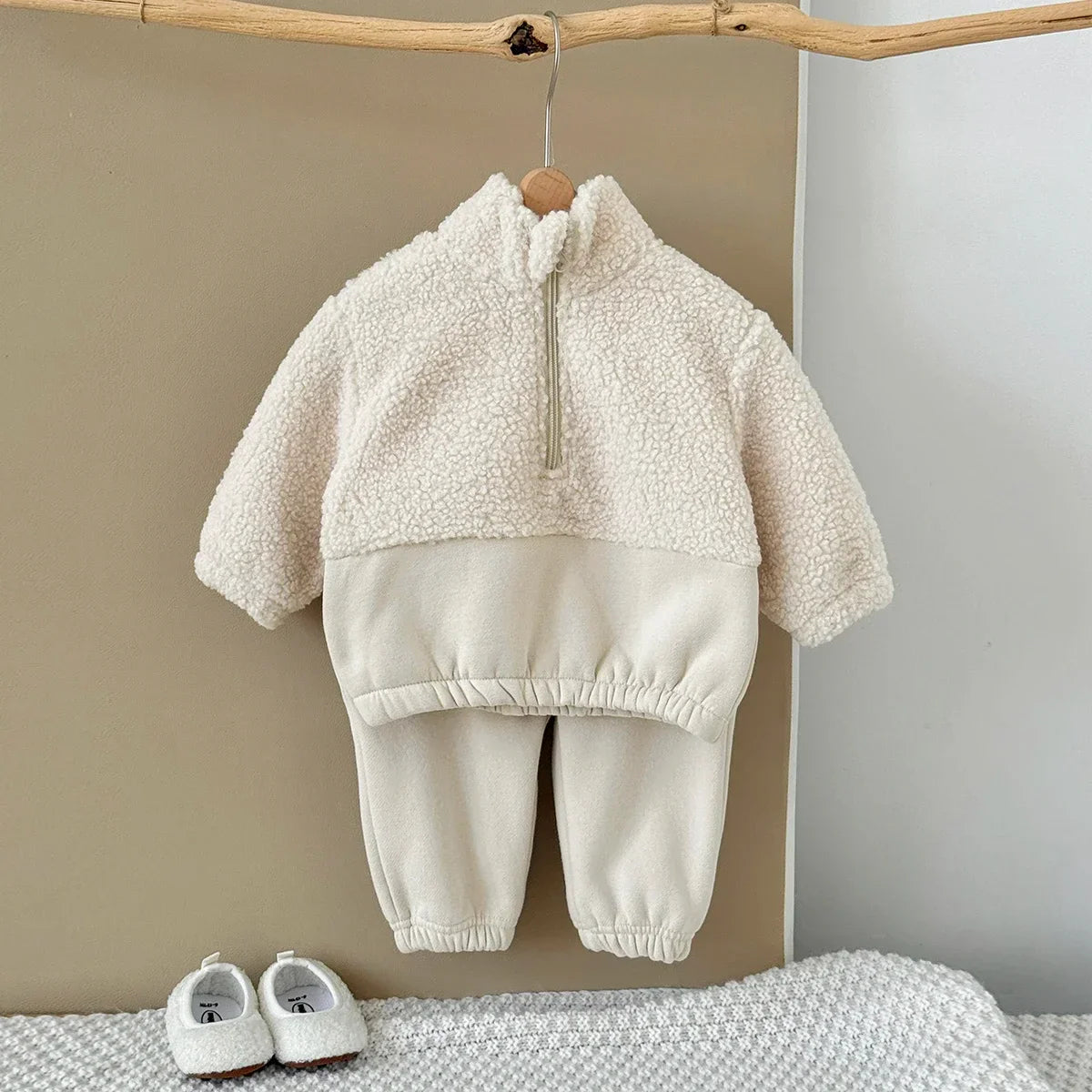 סט סוודר+ ומכנס אלגנטים